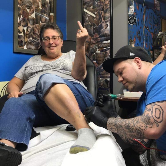 Meet your Posher, Sean - Picture 2 of 4